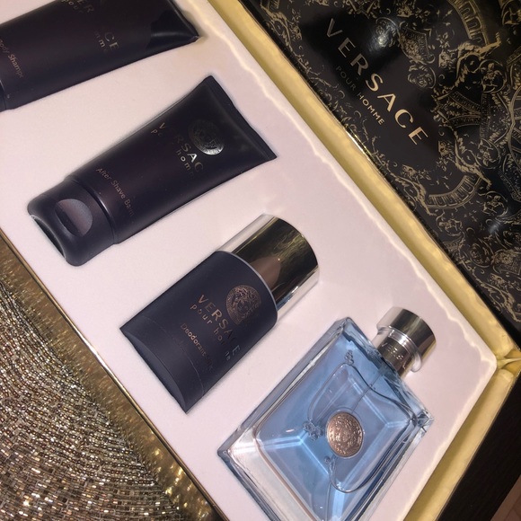 Versace Other - Gift set